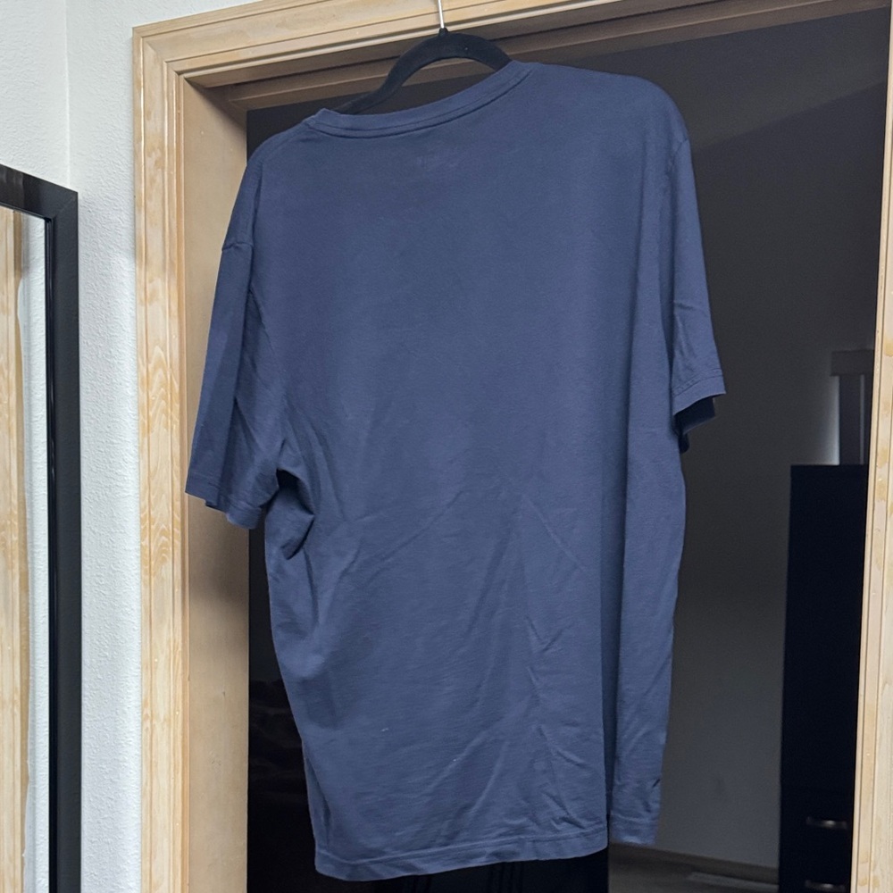 Lacoste Men's Dark Blue Short Sleeve Tee - Picture 3 of 4